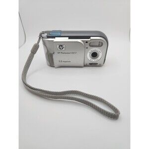 HP Photosmart E317 Digital Camera – 5.0MP – Vintage Retro Aesthetic – Untested